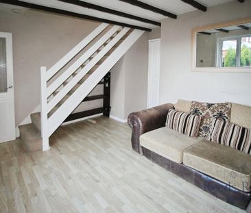 1 bedroom semi-detached house to rent - Photo 2