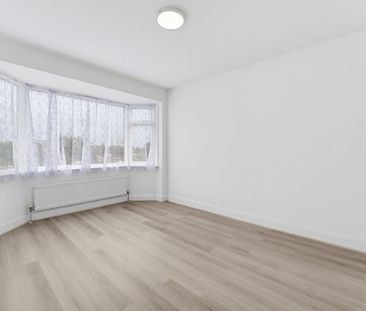 4 bedroom semi-detached house to rent - Photo 1