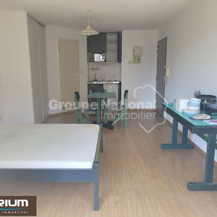 STUDIO MEUBLÉ, - Photo 1