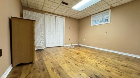 For Lease - 186 Henderson Avenue, Markham, Ontario - Photo 3