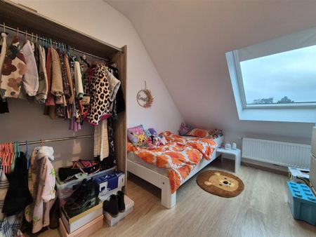 Gerenoveerde knusse rijwoning met tuin. - Foto 3