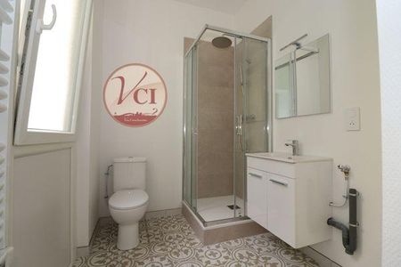 Location Appartement 4 pièces 93m² VICHY 03200 - Photo 4