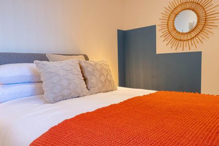 3 bedroom serviced apartment to rent - Photo 5