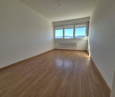 Bel appartement familial avec balcon au rez-de-chaussée - Photo 1