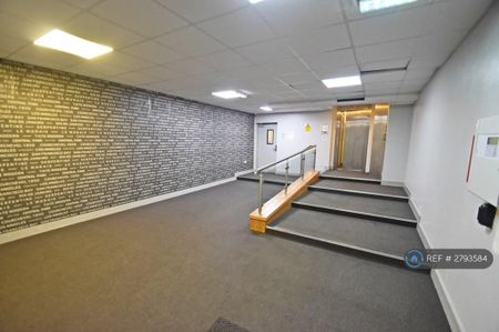 1 bedroom flat to rent - Photo 3