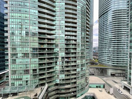 For Lease - 51 Lower Simcoe Street Unit# 1602, Toronto, Ontario - Photo 3