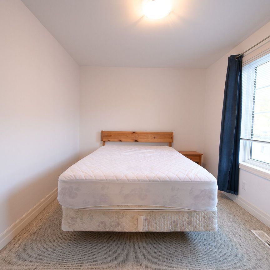 For Lease - 64 RIVER Road Unit# 4, Wasaga Beach, Ontario - Photo 1