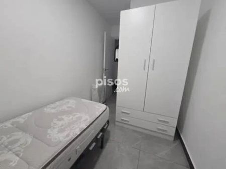 Piso en alquiler en Nervión - Foto 4