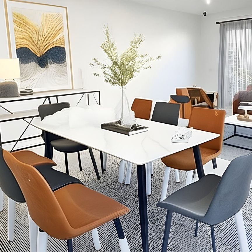 Clayton South - Photo 1