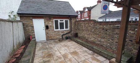 Detached house to rent - Photo 5