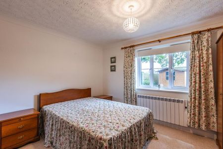 2 bedroom detached bungalow to rent - Photo 5