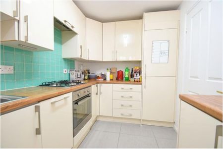 2 bedroom terraced house to rent - Photo 5