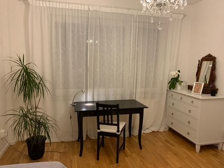 Valhallavägen, Stockholm - Photo 2