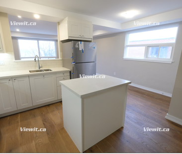 1 Bedroom Aparment located at 60 Wasdale Crescent, North York, ON - Photo 3