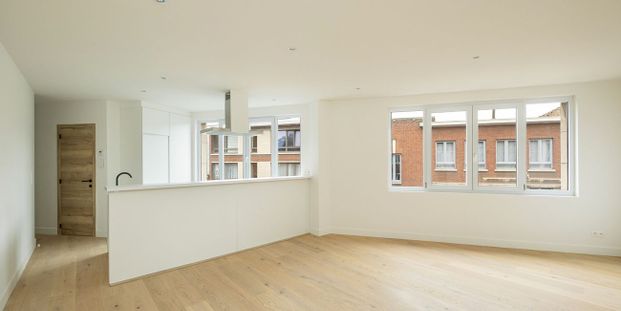 Appartement te huur in Deurne voor € 975 met 2 slaapkamers - Photo 1