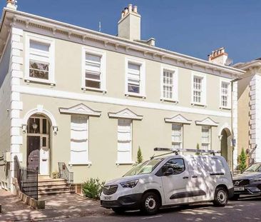 Montpellier Grove, Cheltenham, GL50 - Photo 3