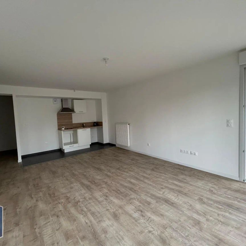 Appartement à louer 2 pièces 54.1m² - Photo 1