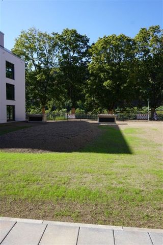 Toplage an der Mosel: Stilvolle 3-Zimmer-Wohnung mit EBK und großzügiger Terrasse - Photo 2