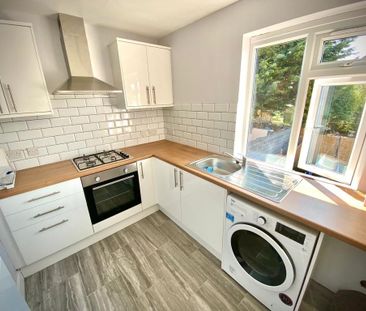 2 bedroom maisonette to rent - Photo 1