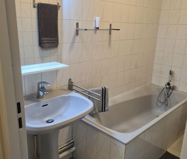 Location Appartement 1 pièce 22m² CHALON SUR SAONE 71100 - Photo 4