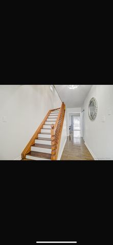 For Lease - 44 Carberry Crescent, Brampton, Ontario - Photo 2