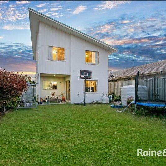 Low Maintenance Home in Sought After Fairway Chase - Photo 1