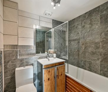 2 bedroom apartment to rent - Photo 6