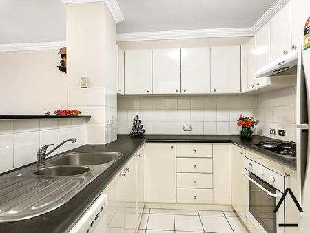 202/8 Wentworth Drive, Liberty Grove NSW 2138 - Apartment For Rent | Domain - Photo 2