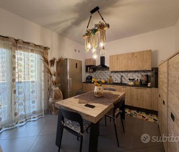 Appartamento di 150 m² con 5 locali a Palermo - Photo 1