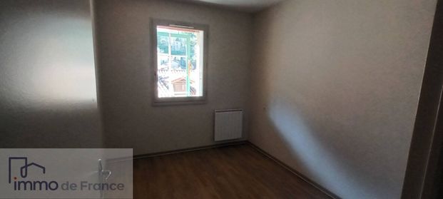 Location appartement 4 pièces 72 m² à Brusque (12360) - Photo 1