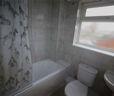 Artillery Row, Gravesend, Kent, DA12 - Photo 1