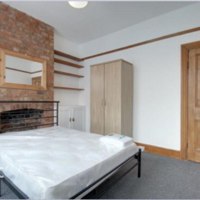 3 bedroom end of terrace house to rent - Photo 1