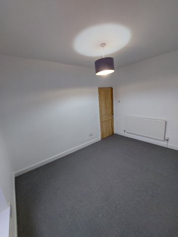 3 Bed Terraced House, Langton Park, BS3 - Photo 5