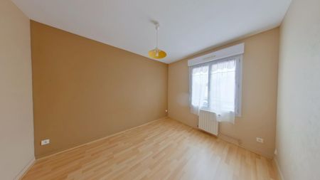 Location Appartement 3 pièces 72m² POITIERS 86000 - Photo 3