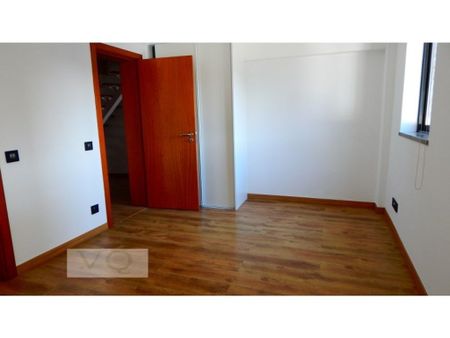 3 room luxury House for rent in Cascais e Estoril, Portugal - Photo 3