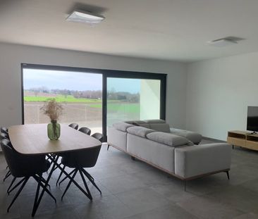 Appartement te huur - Foto 1