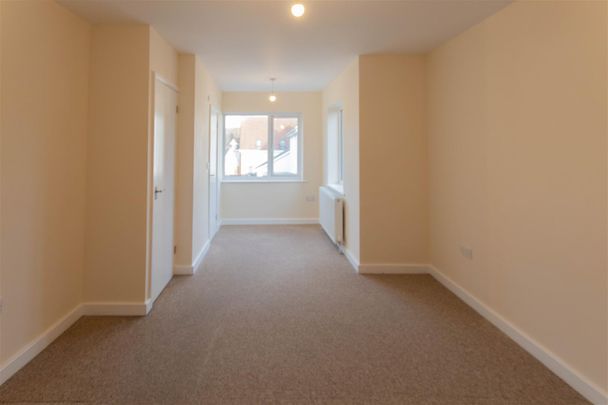 Dairy House, Hamlet Road, Haverhill - Photo 1