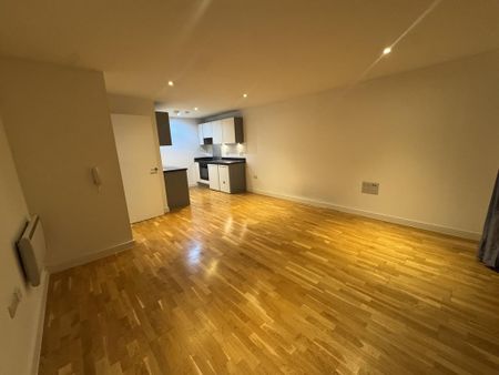 1 bedroom apartment to rent - Photo 2