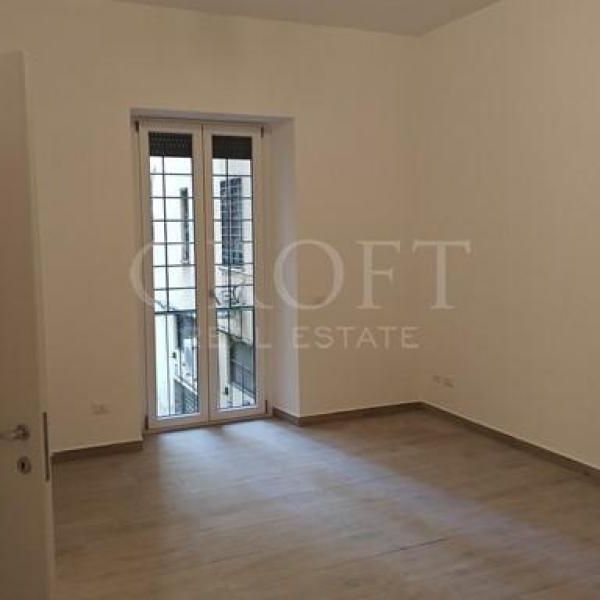 Monteverde-Pz. Scotti: A-10 Ufficio in edificio signorile di 25mq. circa più servizio, ristrutturato. rif. 2350 - Photo 1