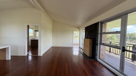 Semi lifestyle home in Alfriston Rd - Photo 2