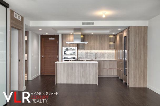 Condo in Vancouver West Side, BC - Photo 1