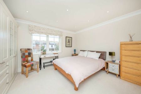 Clifton Road, KT2, London - Photo 5