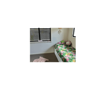 Break lease bargain! Quiet, spacious Townhouse in Windsor catchment... - Photo 4