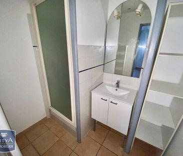 Location Appartement 1 pièce 26m² TOULON 83100 - Photo 5