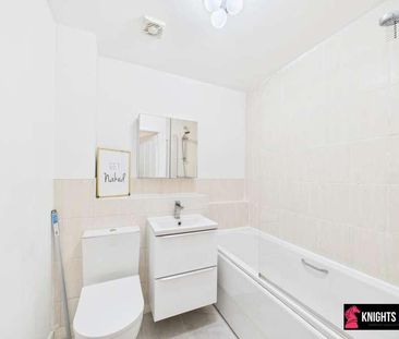 Fonda Meadows, Oxley, MK4 - Photo 6