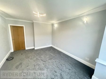 Rutland Street, Ashton-under-Lyne, Greater Manchester, OL6 - Photo 3