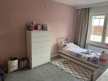 Ruim appartement gelegen in het centrum - Foto 5