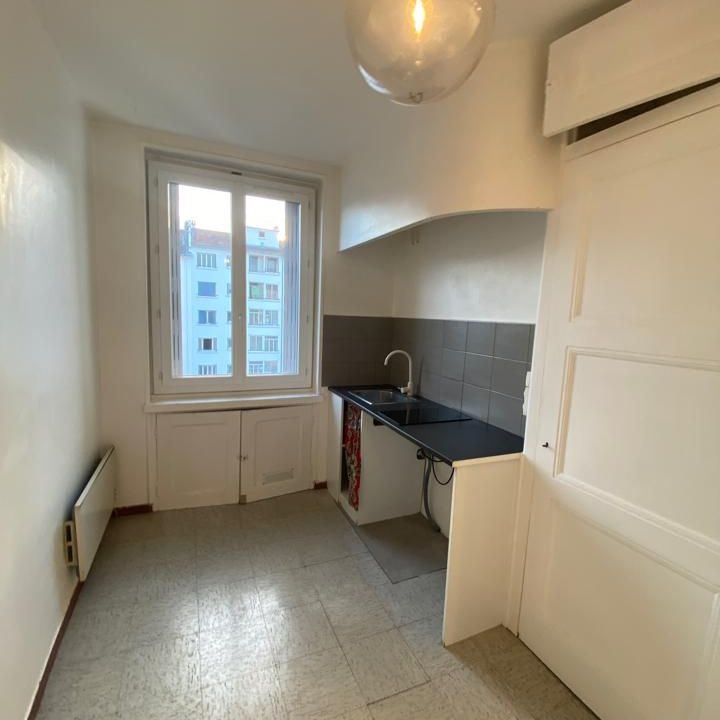 Location Appartement 2 pièces 49m² LYON 7ème - Photo 1