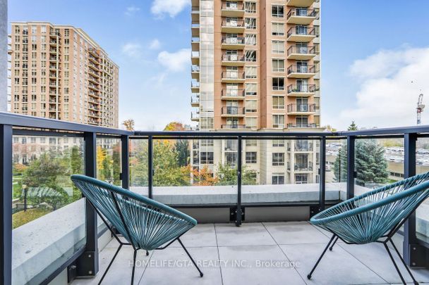 For Lease - 30 Inn On The Park Drive Unit# 402, Toronto, Ontario - Photo 1