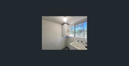 BRIGHT & SPACIOUS - 2 BEDROOM UNIT - Photo 5